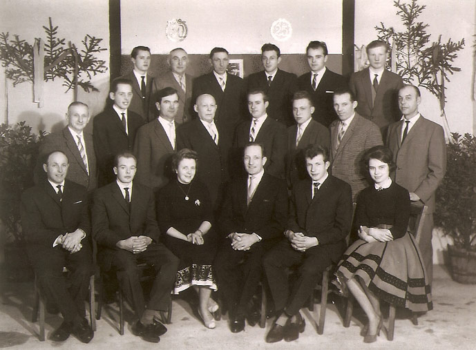 Belegschaft des Baugeschäftes Krämer um 1960